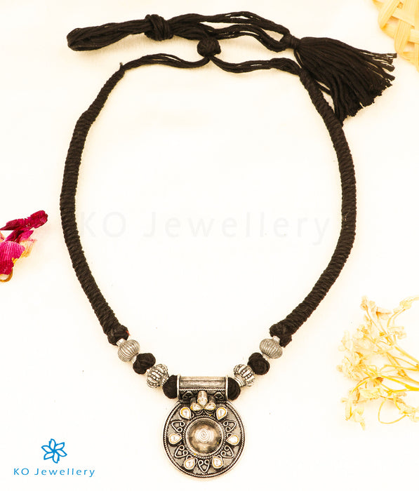 The Maryam Silver Thread Necklace