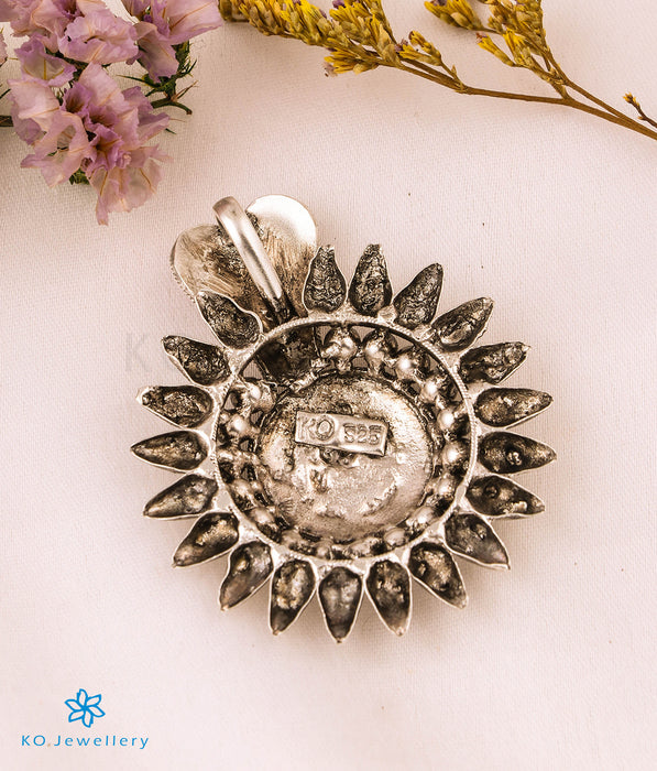 The Vineela Silver Kodava Thali Pendant (Oxidised)