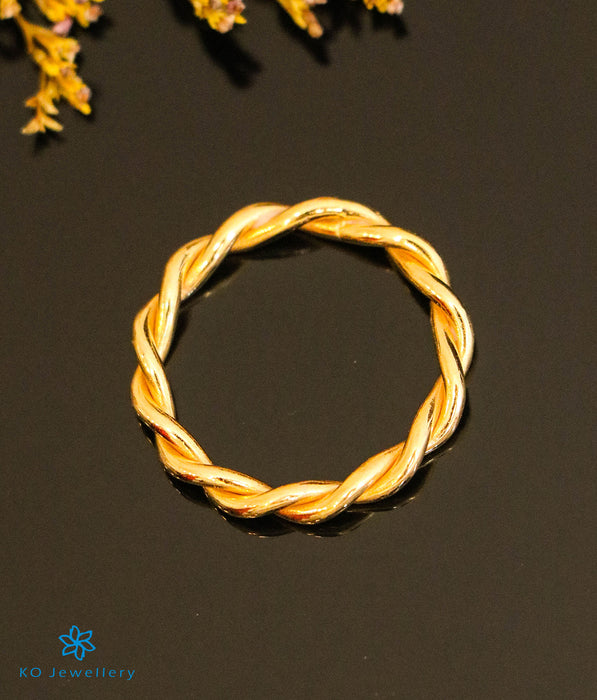 The Twisted Gold 22 KT Finger Ring