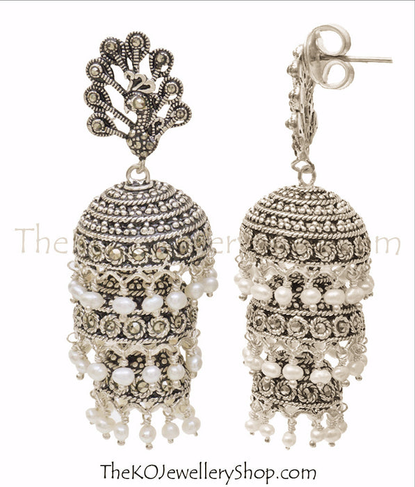 feminine Hand crafted silver jhumka shop online
