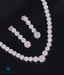 Lightweight minimalist necklaces with sparkling diamond stimulants.
