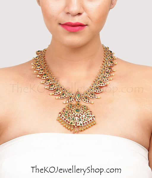 Vintage style handcrafted temple jewellery necklace for brides