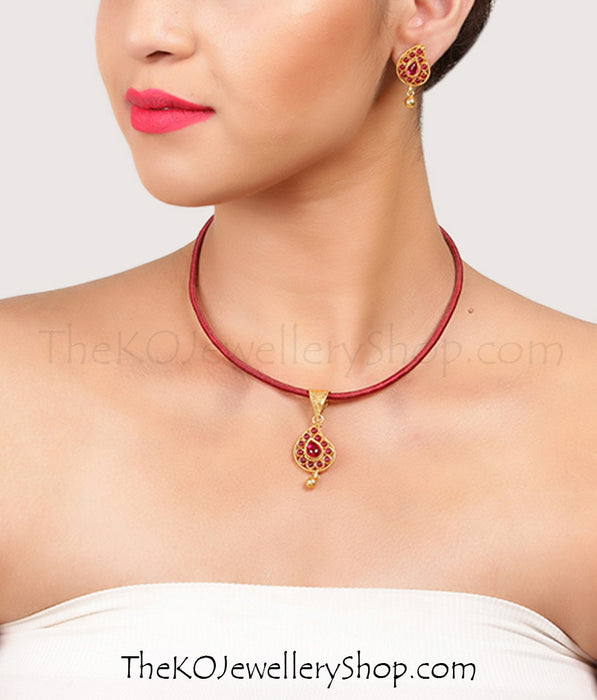 Gold plated temple jewellery pendant set for girls