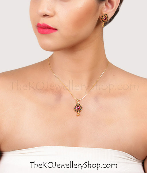 Gorgeous red temple necklace online shopping