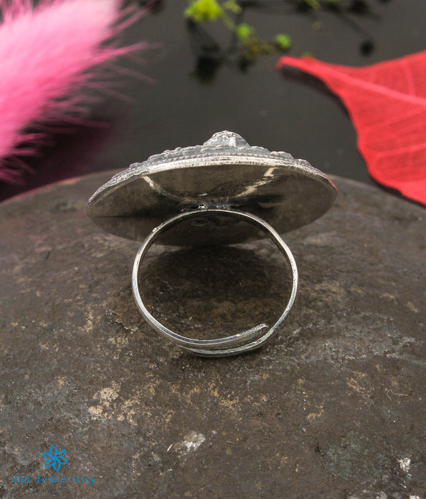 The Devavat Silver Finger Ring (Oxidised)