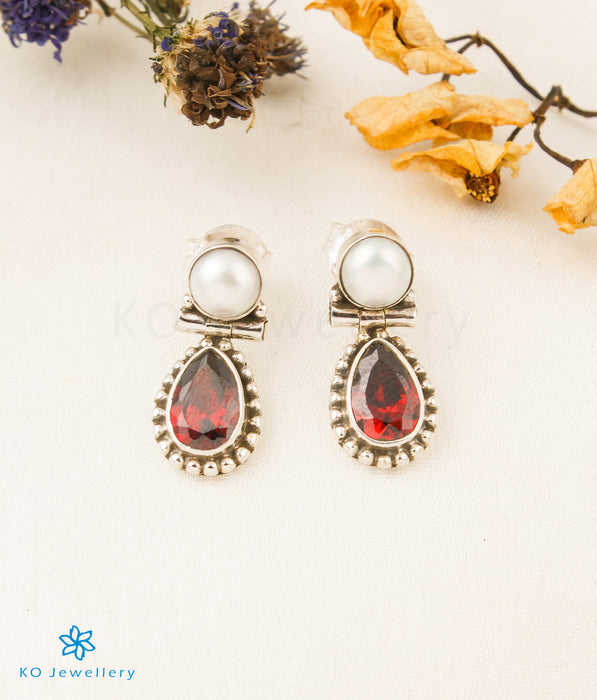 The Harita Silver Gemstone Earrings (Garnet)
