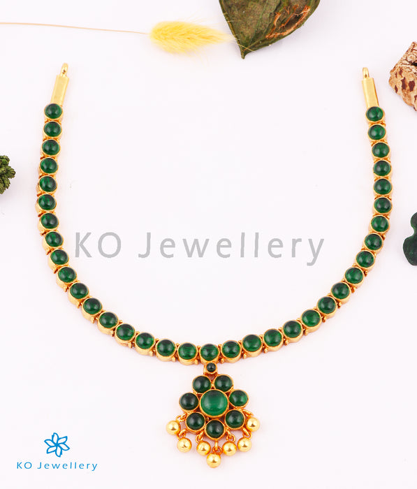 The Alaktha Addige Silver Necklace (Green)