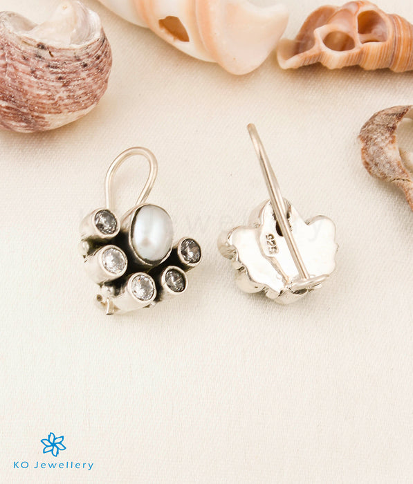 The Prajwal Silver Gemstone Earrings (Pearl)