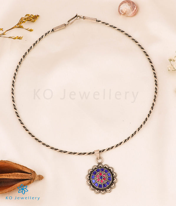 The Apeksha Silver Polki Necklace & Earrings