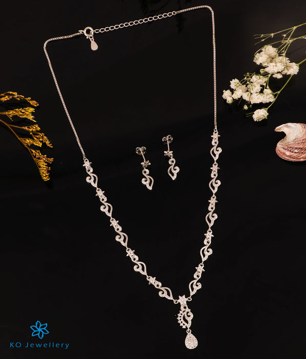 The Dreamy Sparkle Silver Necklace & Earrings