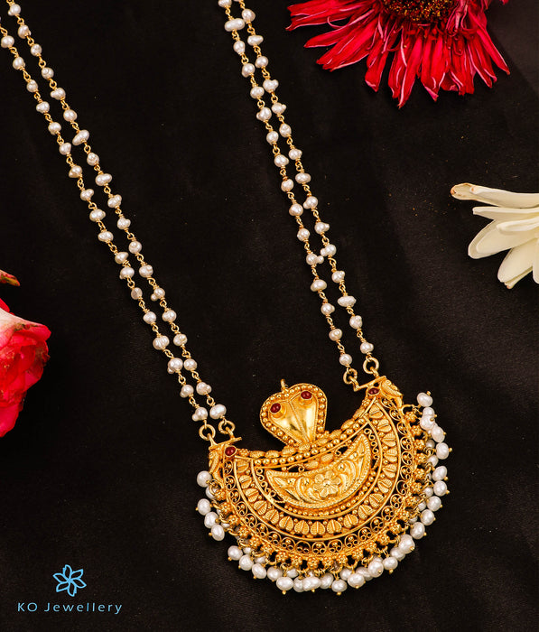 The Varnita Kokkethathi Silver Pearl Necklace