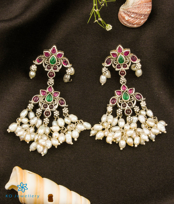 The Bavya Silver Pearl Earrings