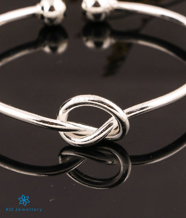 The Looped Silver Flexible Open Bracelet