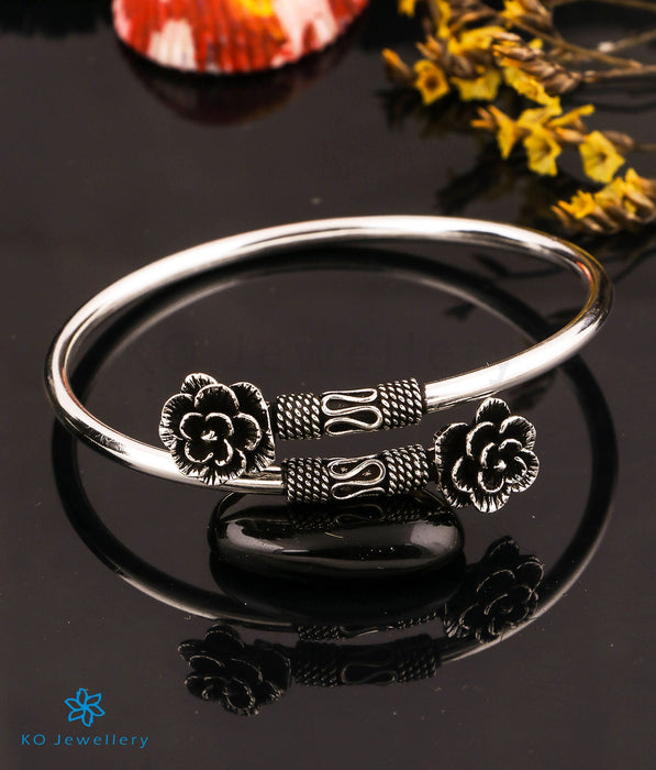 The Gerbera Silver Flexible Floral Open Bracelet