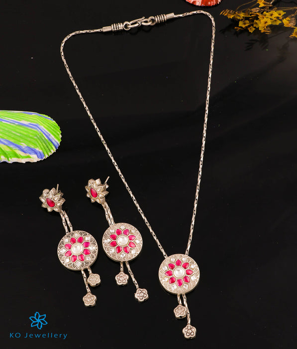 The Dhauta Silver Kundan-Jadau  Necklace & Earrings