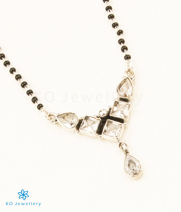 The Charit Silver Mangalsutra (Single Layer/White)