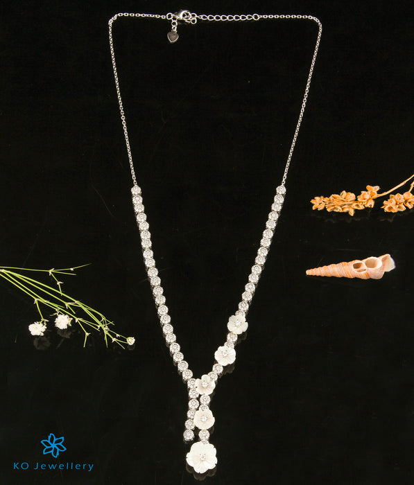 The Alka Silver Floral Necklace Set