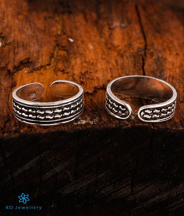 The Shyam Pure Silver Toe-Rings