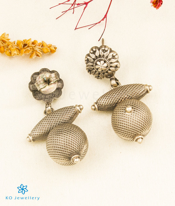 The Trigarta Antique Silver Earrings