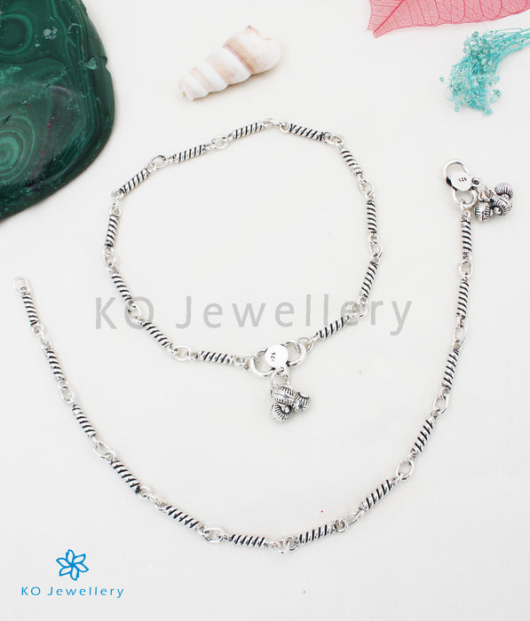 The Amara Silver Anklets