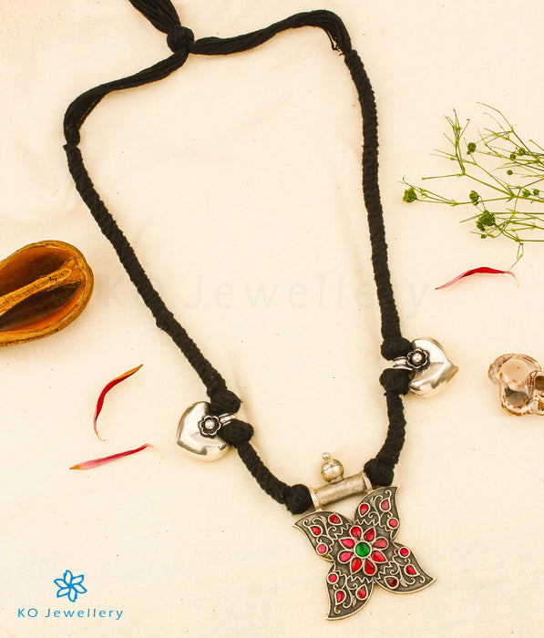 The Maliza Silver Thread Necklace