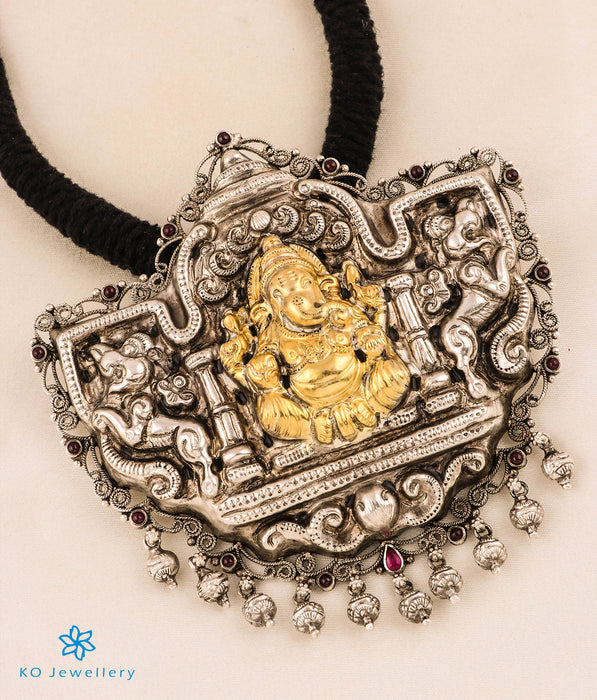 The Mahaganapati Silver Nakkasi Thread Necklace