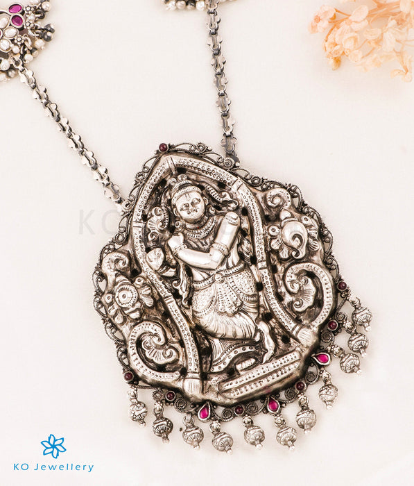 The Yadhunandana Silver Krishna Nakkasi  Necklace
