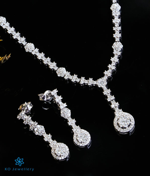 The Tiara Sparkle Silver Necklace Set