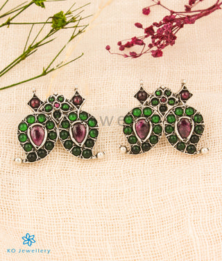 The Hritvi Silver Earstuds (Green)