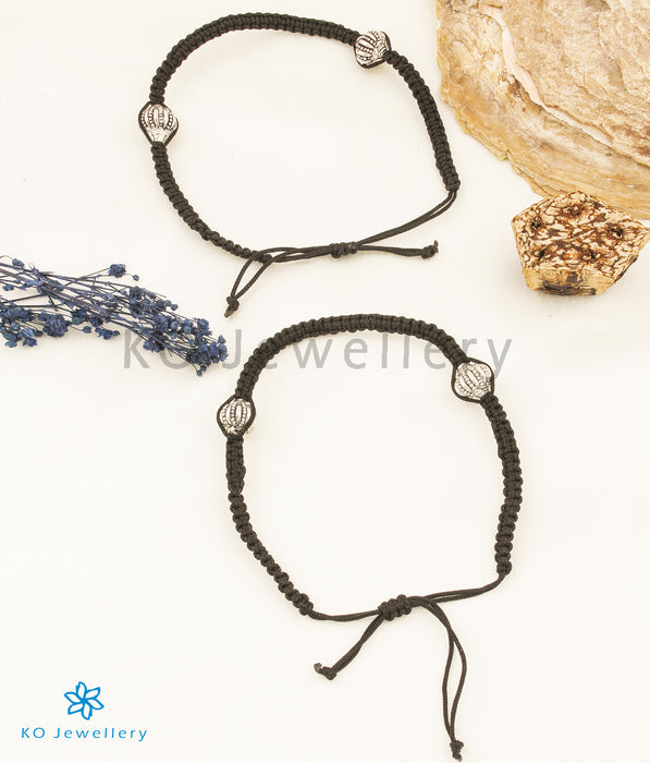 The Gulika Silver Black Thread Anklets (2 beads)