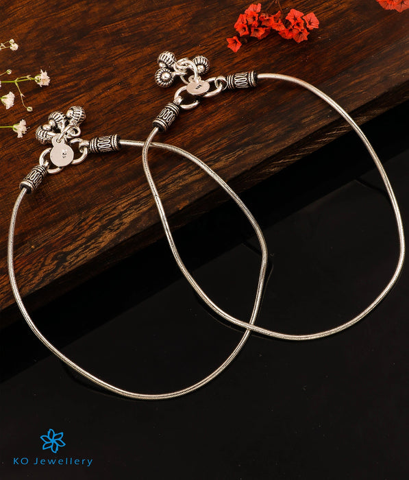 The Shirin Silver Chain Anklets
