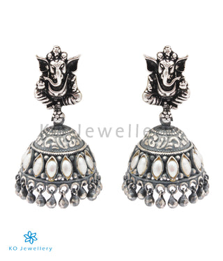 The Mandaka Silver Ganesha Jhumka (Oxidised)