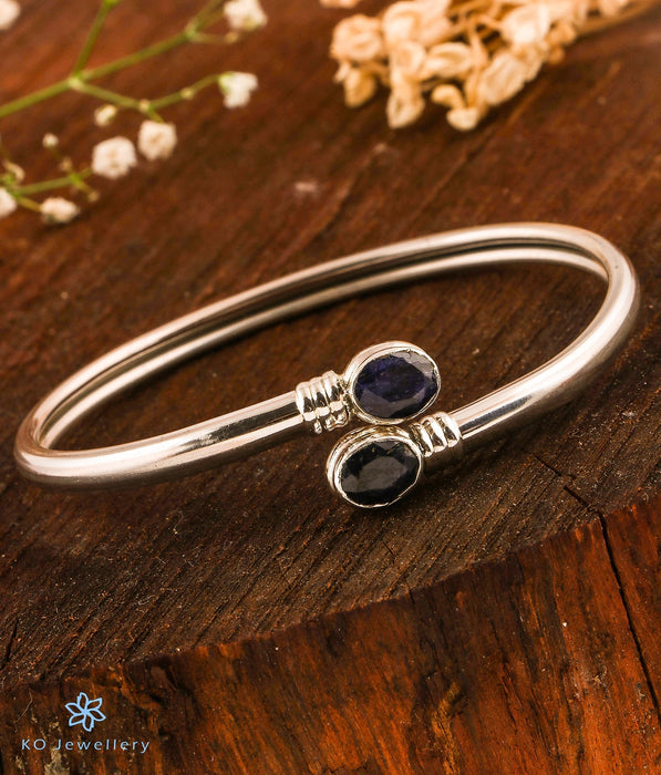 The Flawless Silver Openable  Bracelet (Dark Blue)