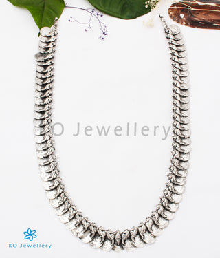 The Dharaa Antique Silver Kasumala Coin Necklace/Waistbelt(Oxidised)