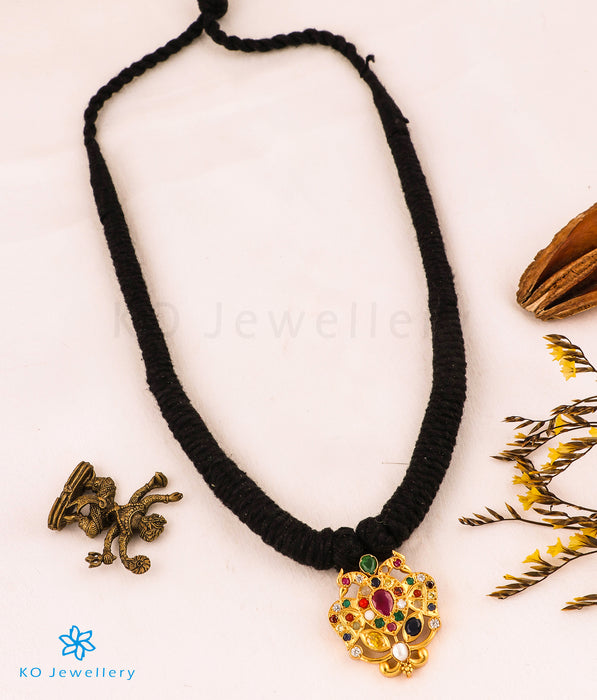 The Avahati Silver Thread Necklace (Black)