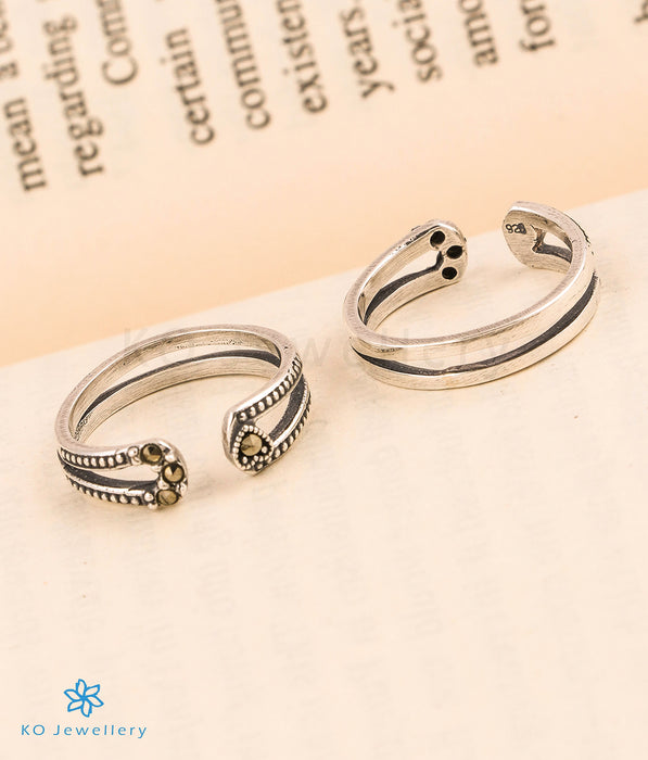 The Alluring Silver Marcasite Toe-Rings