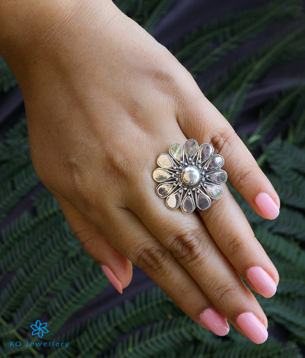 The Ishani Silver Statement Open Finger Ring