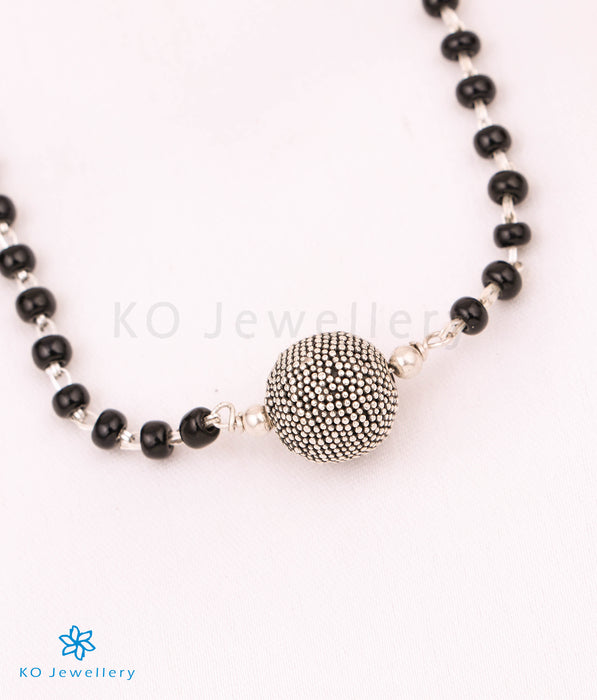 The Rupaka Silver Beads Necklace