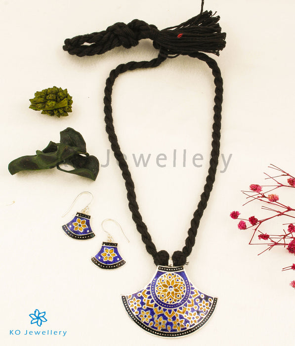 The Svasti Silver Meenakari Thread Necklace(Blue/Gold)