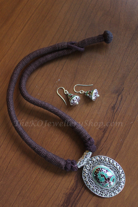 The Chittara Necklace Set