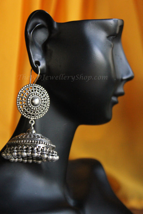 Unique design ornate earring for women buy online 