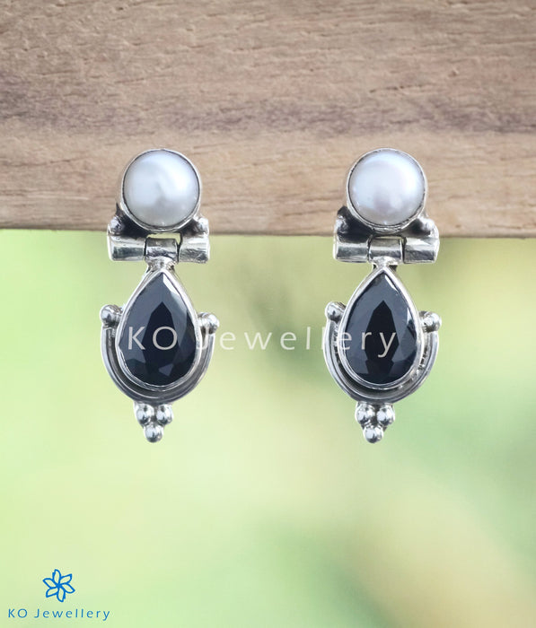 The Sia Silver Gemstone Earrings (Black)
