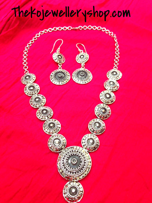 The Silver Mandala Necklace Set - KO Jewellery