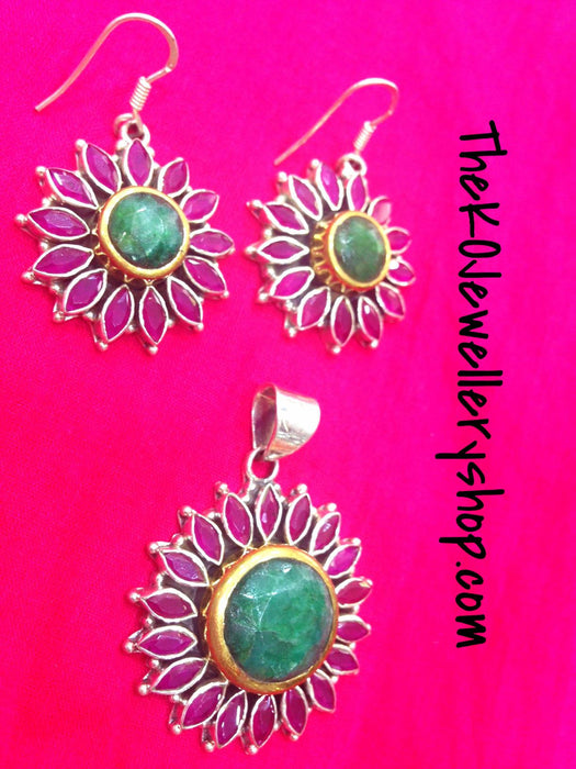 The Suryamukhi Silver Pendant Set - KO Jewellery
