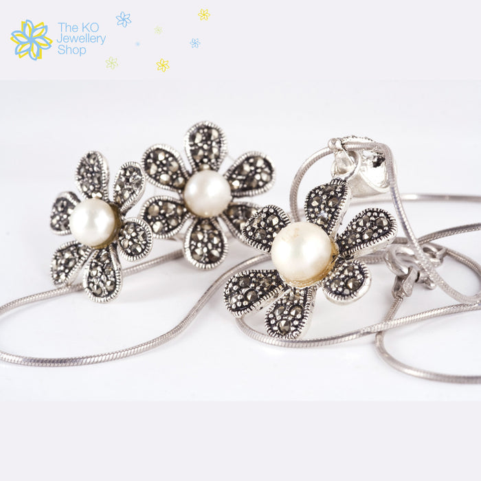 The Silver Serenity Pendant Set - KO Jewellery