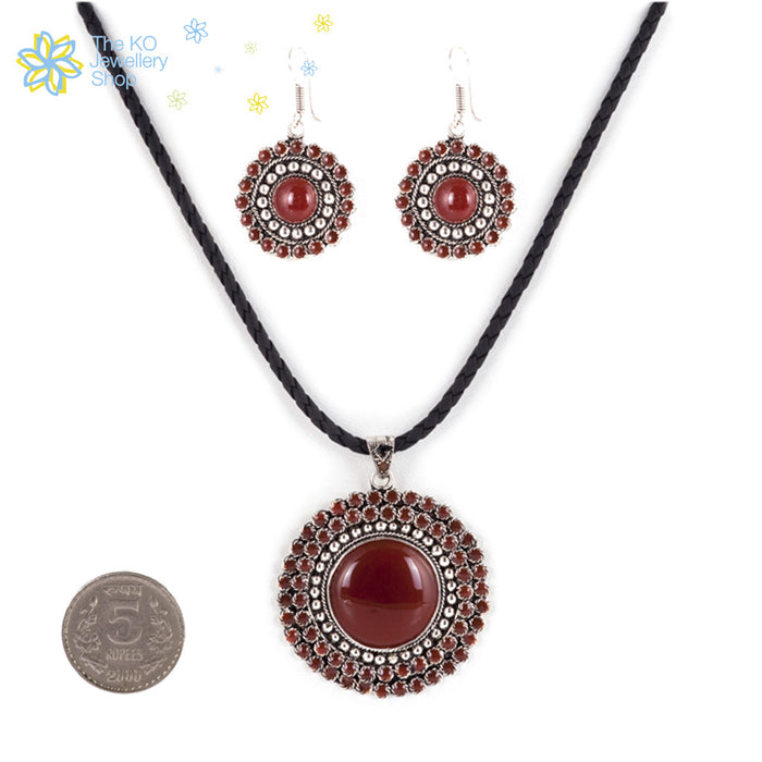 The Ananya Pendant Set in Maroon - KO Jewellery