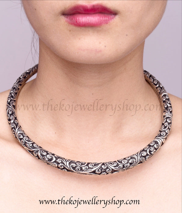The Gaja Silver Hasli Necklace